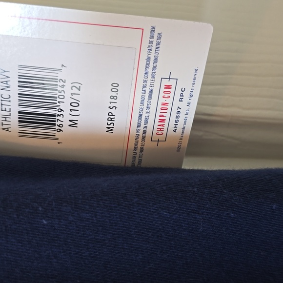 CHAMPION BRAND SIGNATURE BOYS DARK BLUE SHORT SLEEVE TEE-SHIRT SIZE MEDIUM 10-12 - Picture 4 of 11